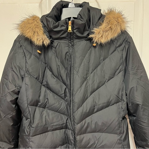 Jones New York Black Puffer Jacket with Faux Fur Hood - Picture 6 of 16
